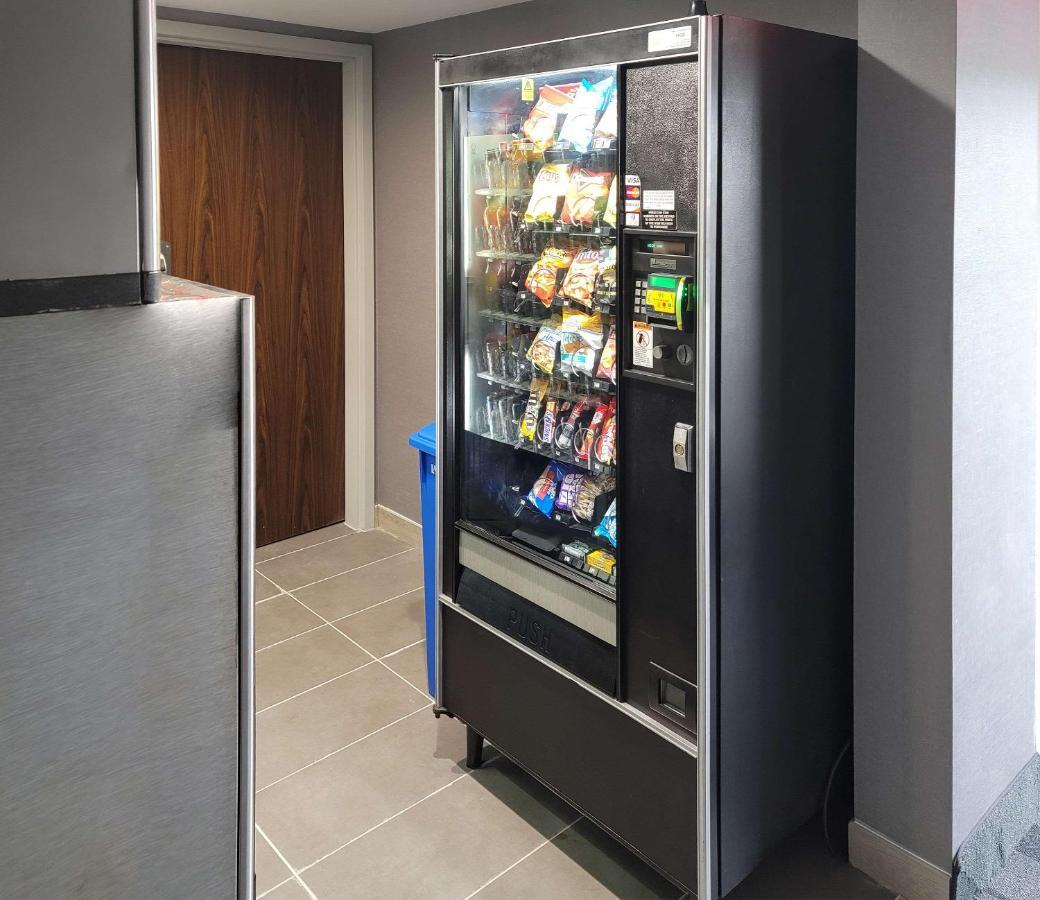 Comfort Inn & Suites Wyomissing-Reading Dış mekan fotoğraf
