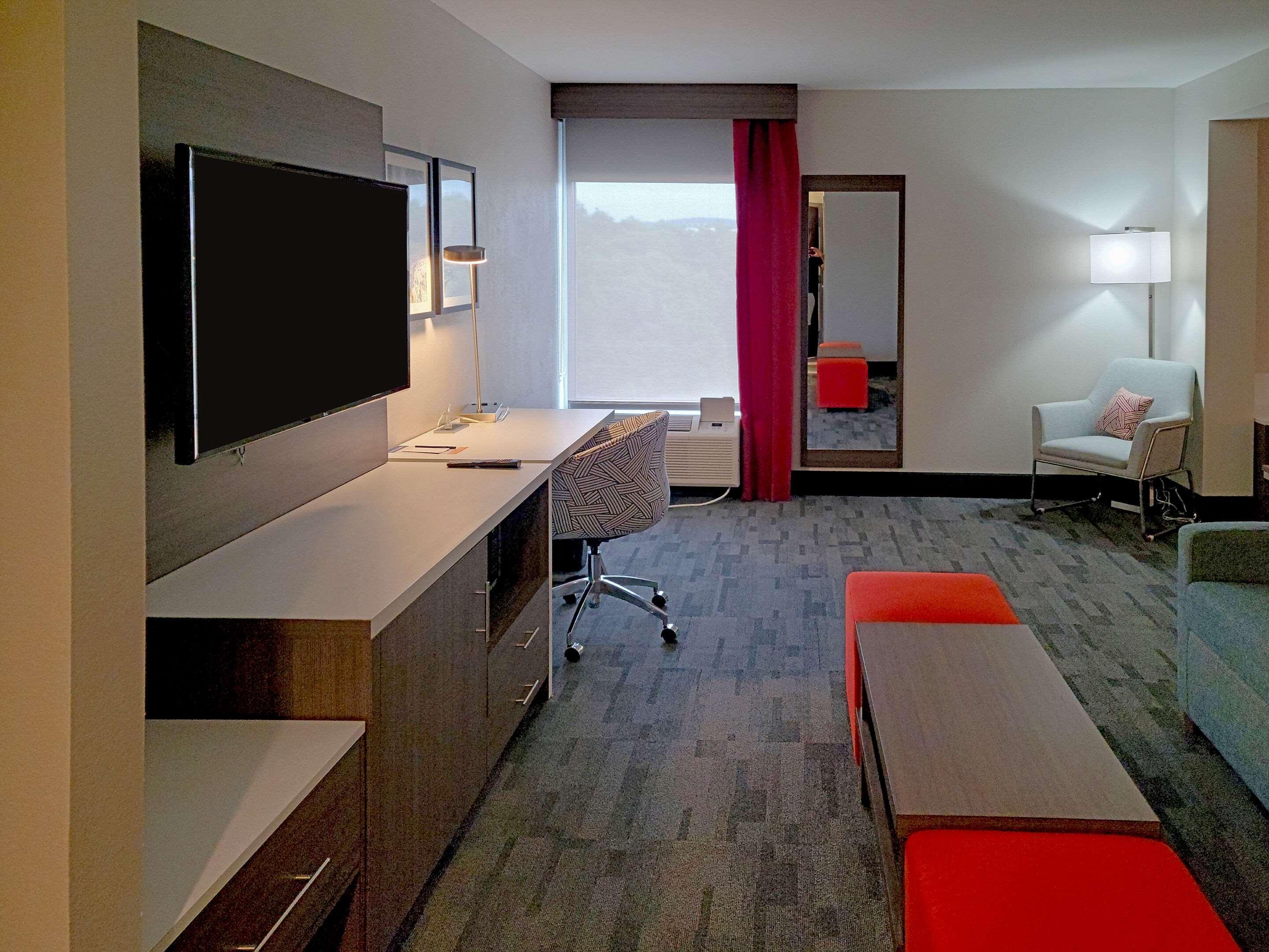 Comfort Inn & Suites Wyomissing-Reading Dış mekan fotoğraf