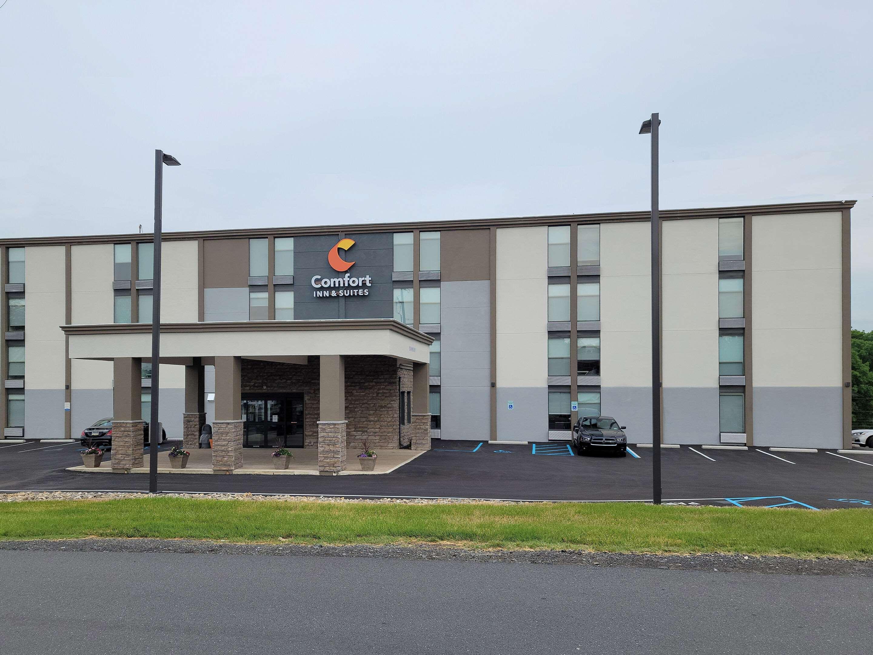 Comfort Inn & Suites Wyomissing-Reading Dış mekan fotoğraf