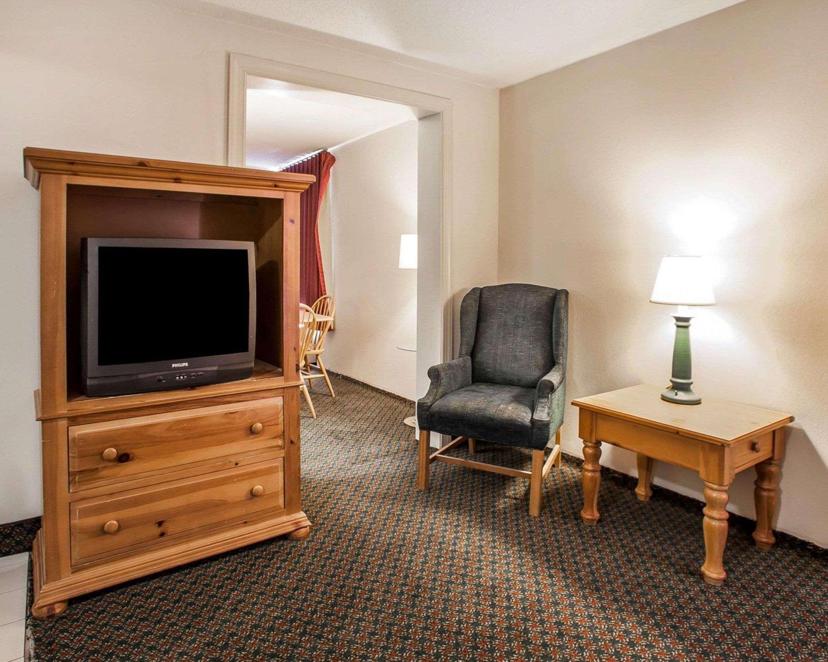 Comfort Inn & Suites Wyomissing-Reading Dış mekan fotoğraf